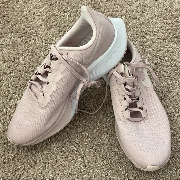Nike Shoes - Nike  Air Zoom Pegasus usa 10 Sneakers Champagne Barely Rose White